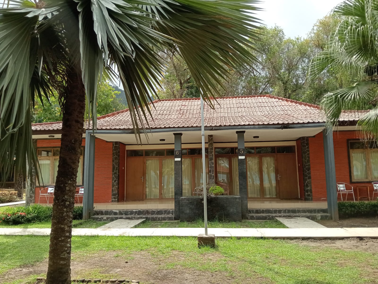 Cottage 5